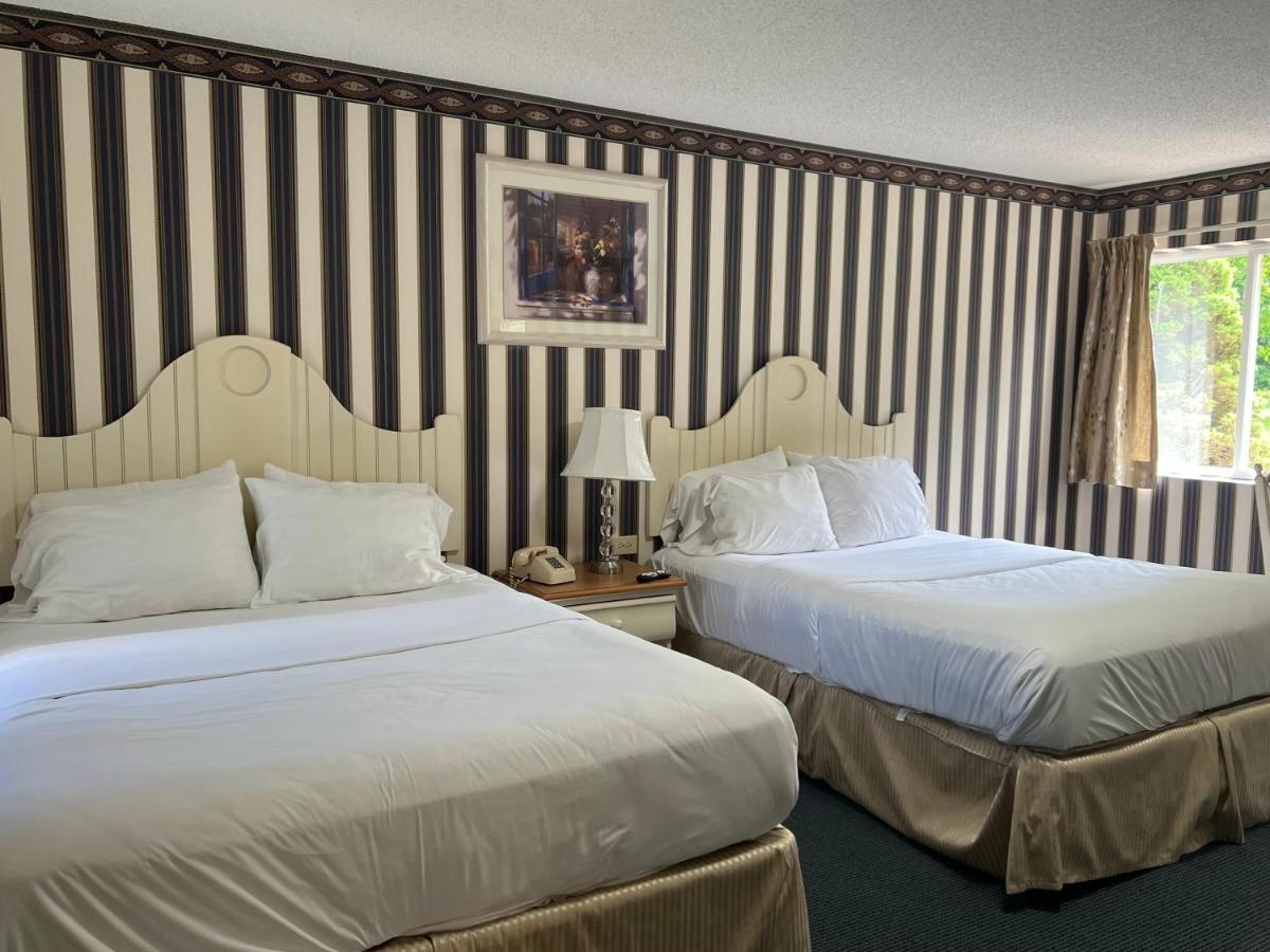 Rocky River Inn New Milford Exteriér fotografie